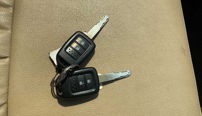 2015 Honda City 1.5L I-VTEC SV, Petrol, Manual, 52,562 km, Key Close Up