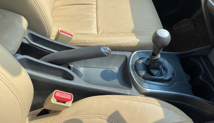 2015 Honda City 1.5L I-VTEC SV, Petrol, Manual, 52,562 km, Gear Lever