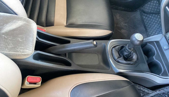 2018 Honda City 1.5L I-DTEC V, Diesel, Manual, 69,202 km, Gear Lever