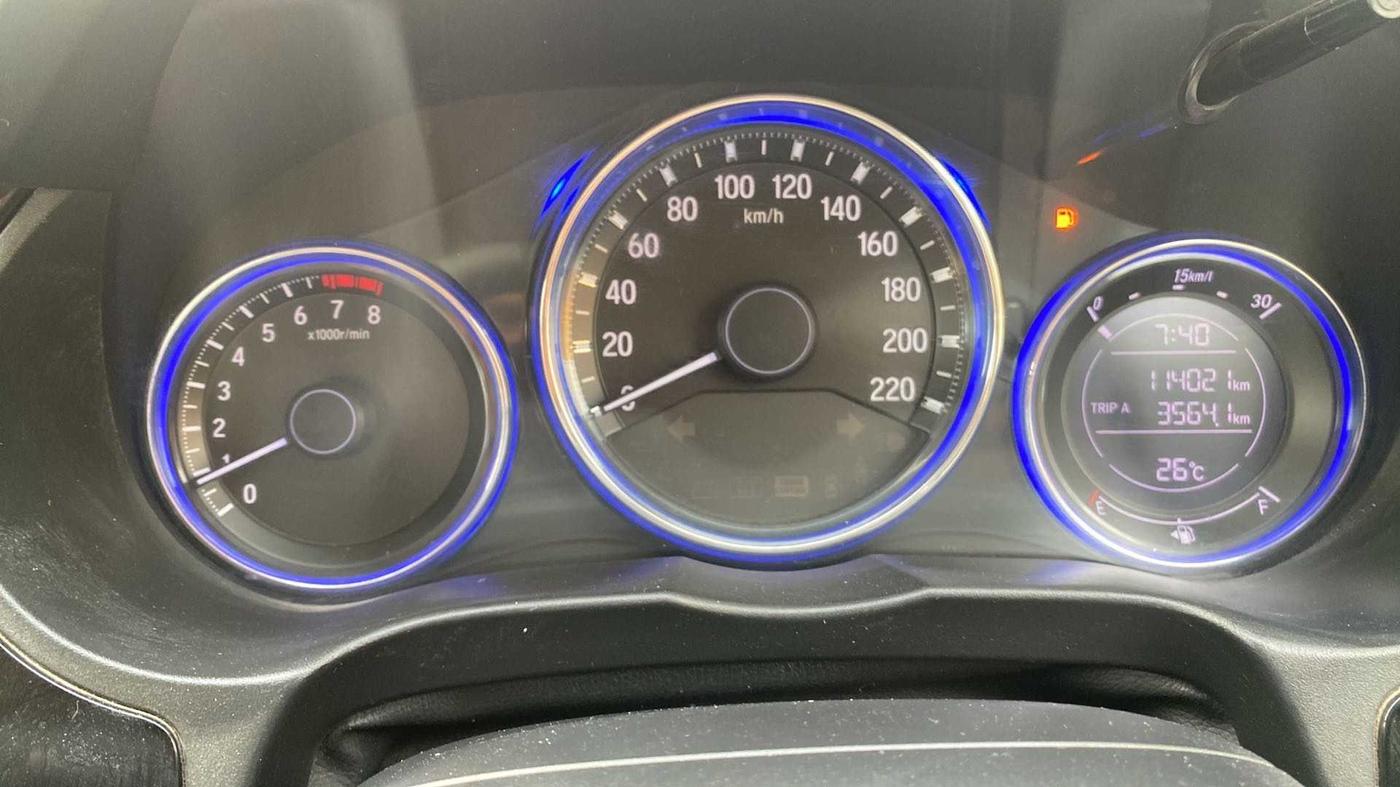 2015 Honda City 1.5L I-VTEC V MT, Petrol, Manual, 1,13,989 km, Odometer Image