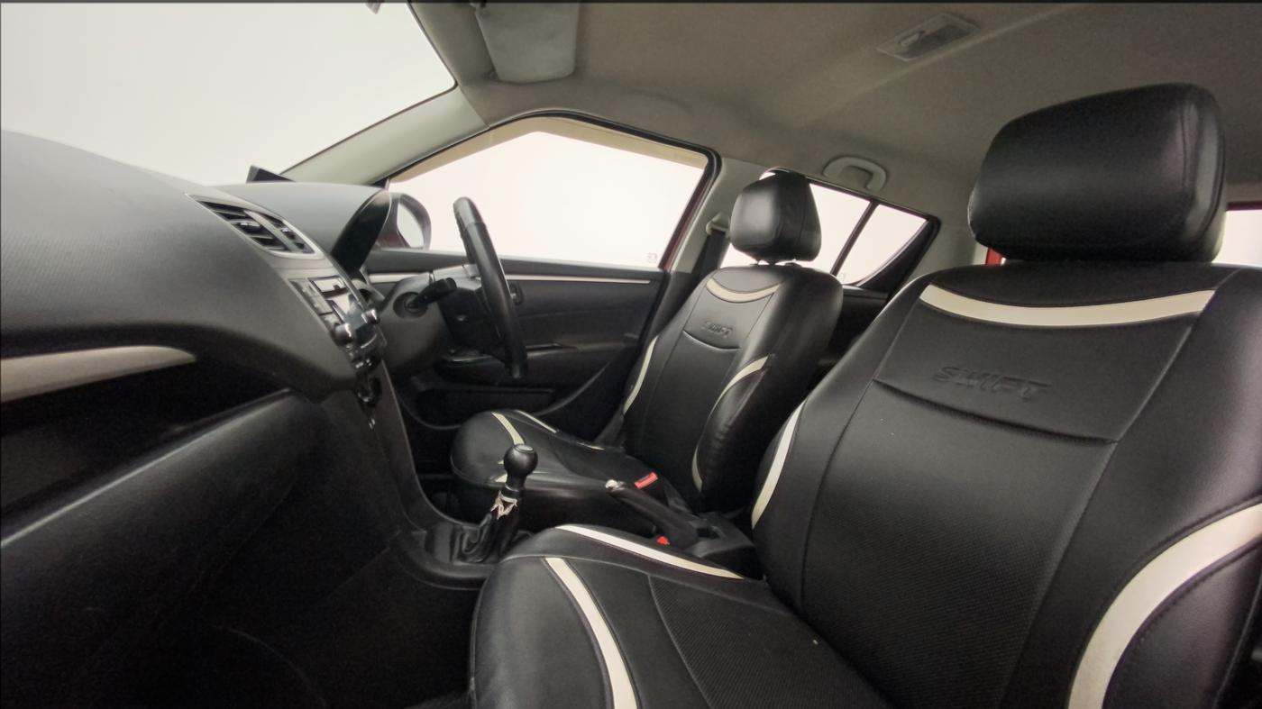 2017 Maruti Swift VXI, Petrol, Manual, 93,003 km, Right Side Front Door Cabin