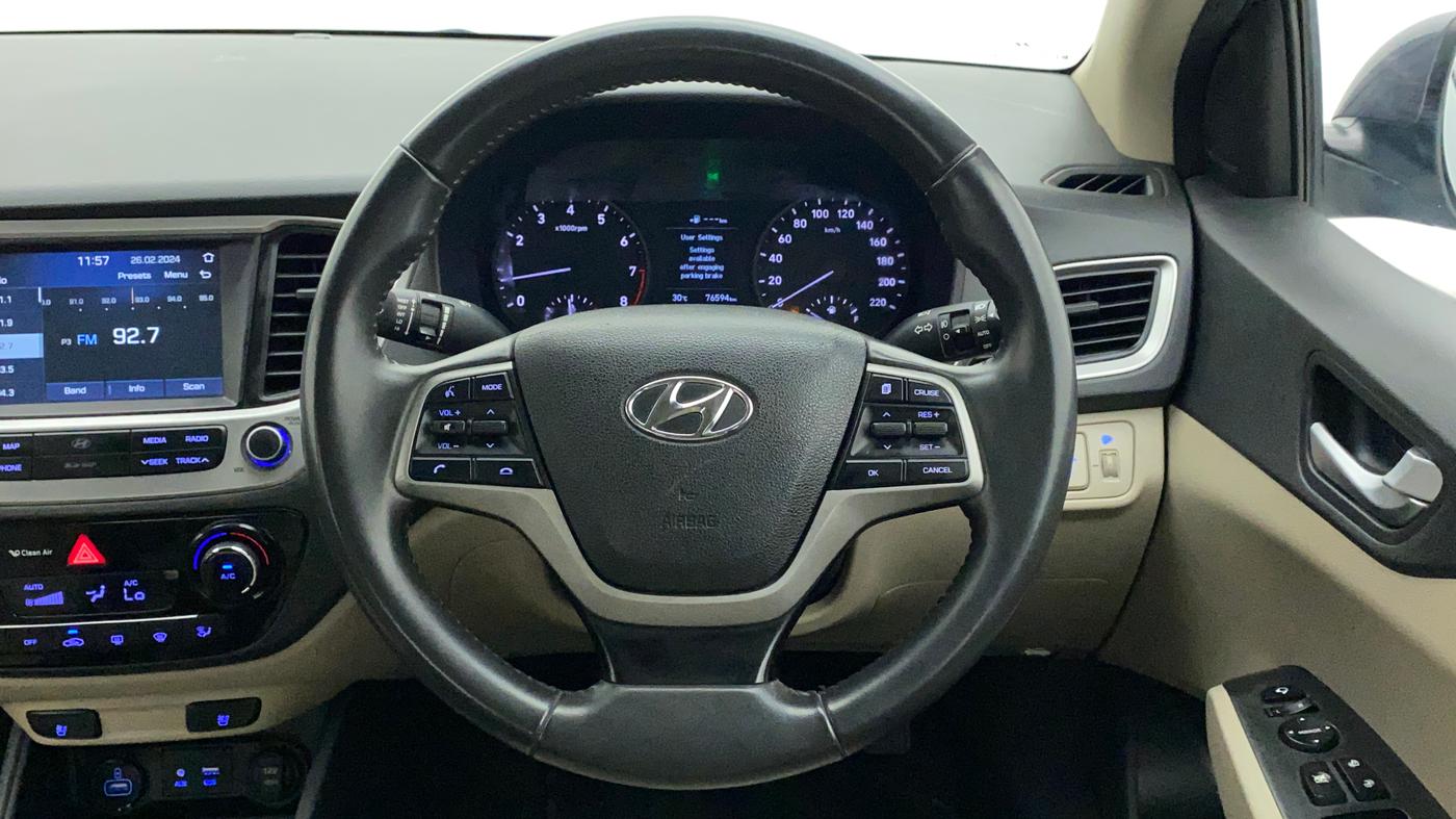 2018 Hyundai Verna 1.6 VTVT SX O, Petrol, Manual, 76,695 km, Steering Wheel Close Up