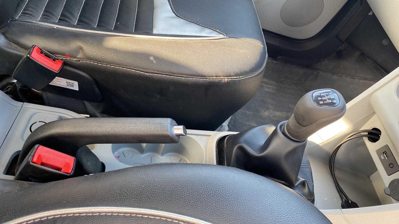 2021 Tata Tiago XT (O) PETROL, Petrol, Manual, 8,833 km, Gear Lever