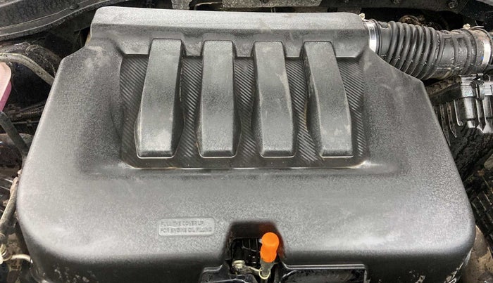 2022 Mahindra XUV700 AX 5 P MT 5 STR, Petrol, Manual, 9,739 km, Open Bonet