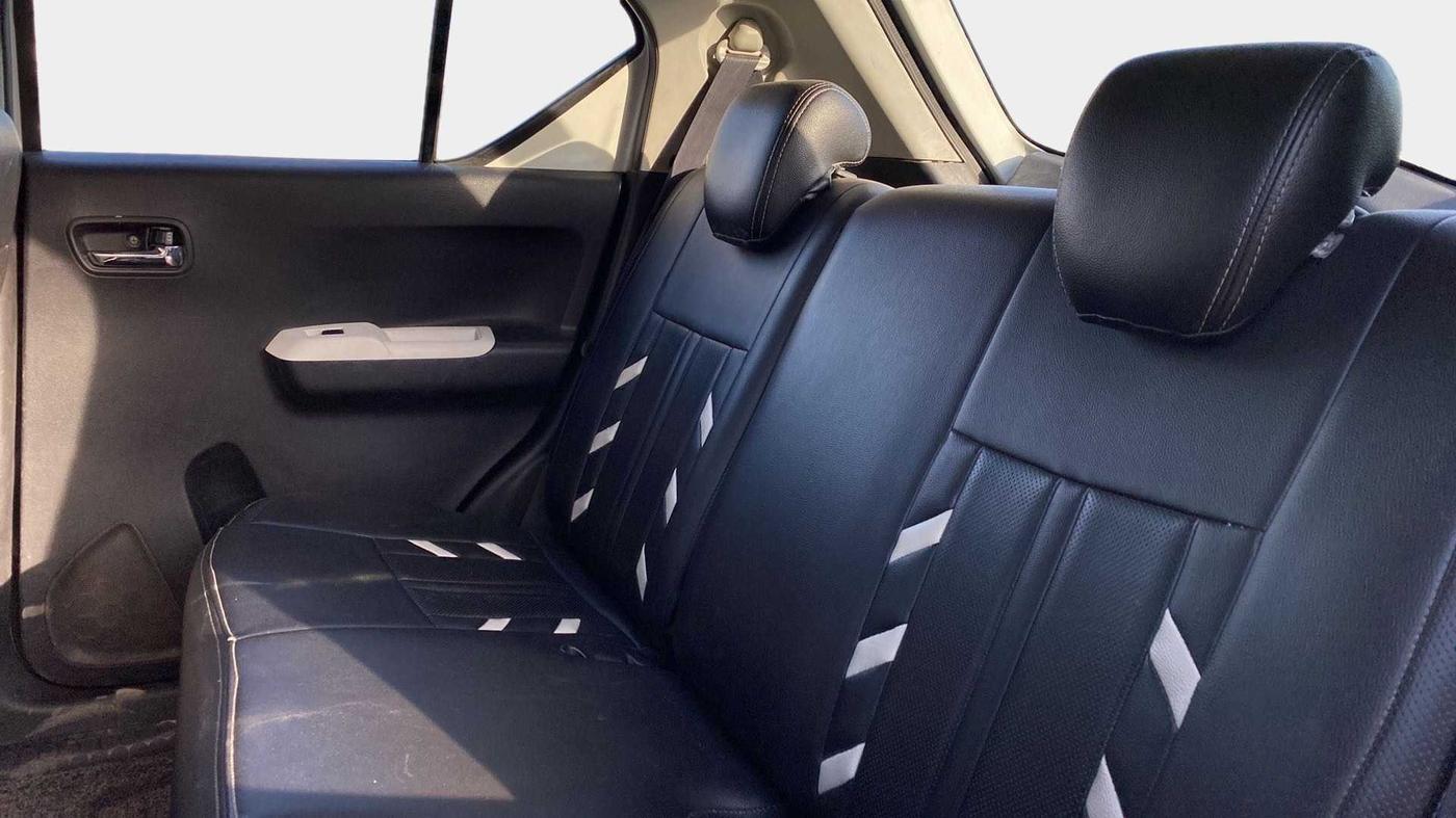 2017 Maruti IGNIS DELTA 1.2, Petrol, Manual, 75,884 km, Right Side Rear Door Cabin