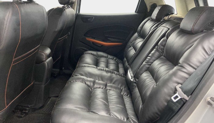 2020 Ford Ecosport TITANIUM 1.5 SPORTS(SUNROOF) PETROL, Petrol, Manual, 36,674 km, Right Side Rear Door Cabin