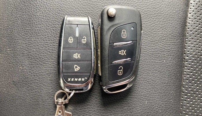 2023 Tata Tiago XM CNG, CNG, Manual, 3,773 km, Key Close Up