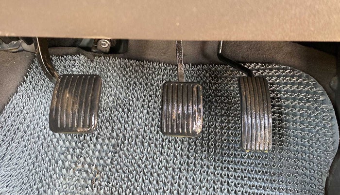 2013 Hyundai i10 MAGNA 1.2, Petrol, Manual, 51,831 km, Pedals