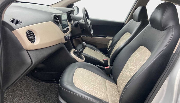2017 Hyundai Grand i10 MAGNA 1.2 KAPPA VTVT, CNG, Manual, 1,09,112 km, Right Side Front Door Cabin