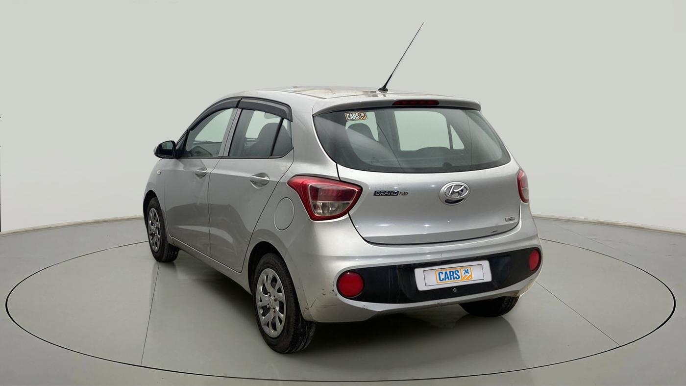2017 Hyundai Grand i10 MAGNA 1.2 KAPPA VTVT, CNG, Manual, 1,09,112 km, Left Back Diagonal