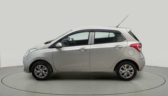 2017 Hyundai Grand i10 MAGNA 1.2 KAPPA VTVT, CNG, Manual, 1,09,112 km, Left Side