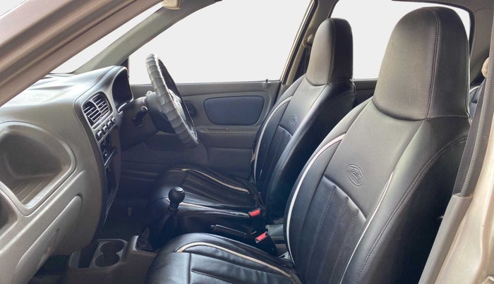 2013 Maruti Alto K10 VXI, Petrol, Manual, 32,409 km, Right Side Front Door Cabin