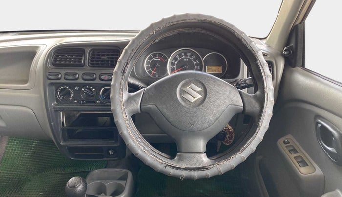 2013 Maruti Alto K10 VXI, Petrol, Manual, 32,409 km, Steering Wheel Close Up