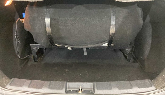 2019 Tata NEXON XZA PLUS PETROL, CNG, Automatic, 61,567 km, Boot Inside