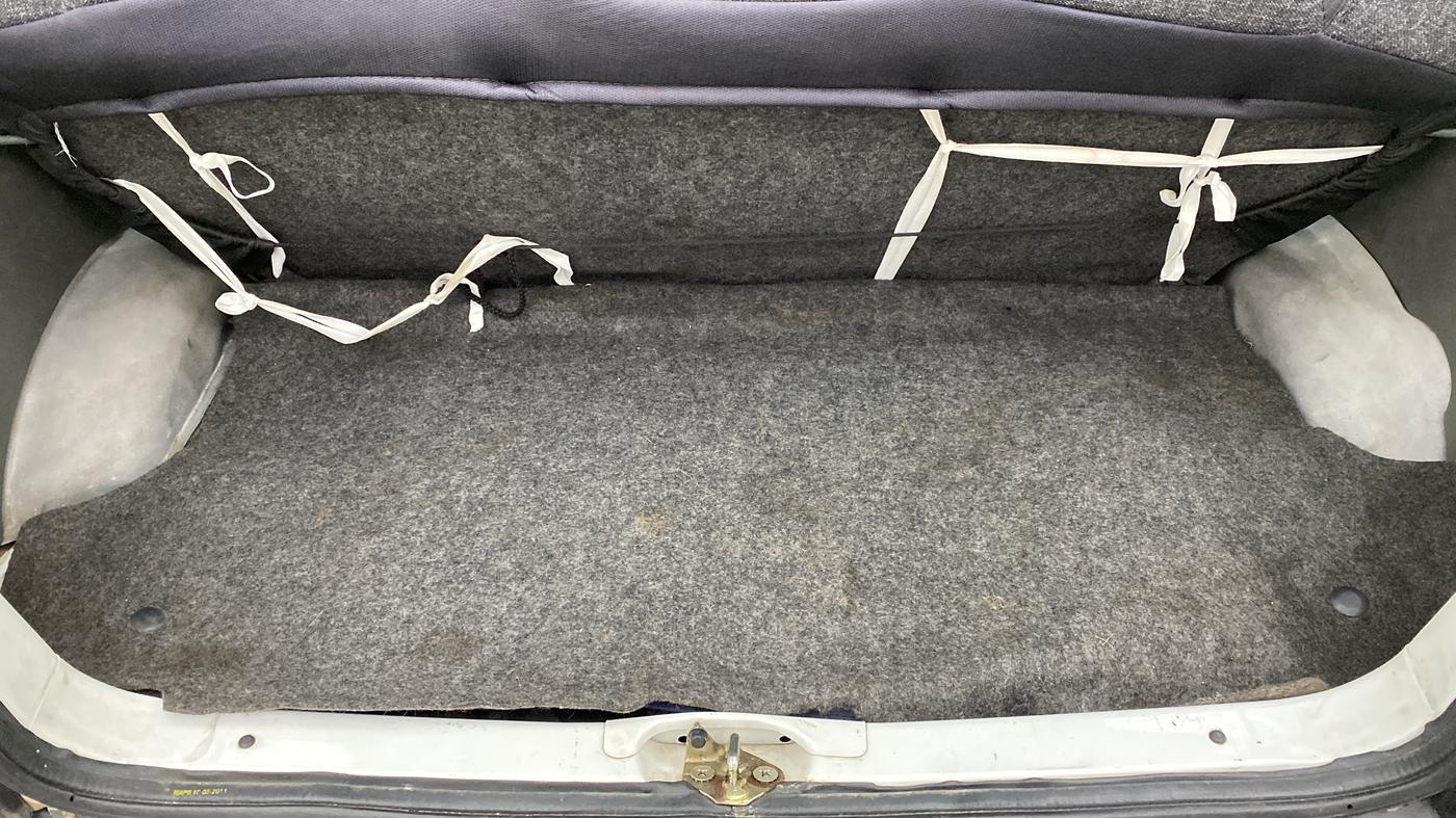 2011 Maruti 800 AC, Petrol, Manual, 42,688 km, Boot Inside