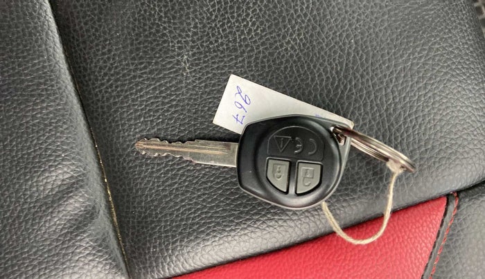 2020 Maruti Baleno DELTA PETROL 1.2, Petrol, Manual, 25,697 km, Key Close Up