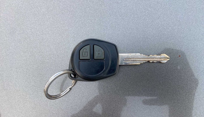 2017 Maruti Swift Dzire VXI (O), Petrol, Manual, 60,600 km, Key Close Up