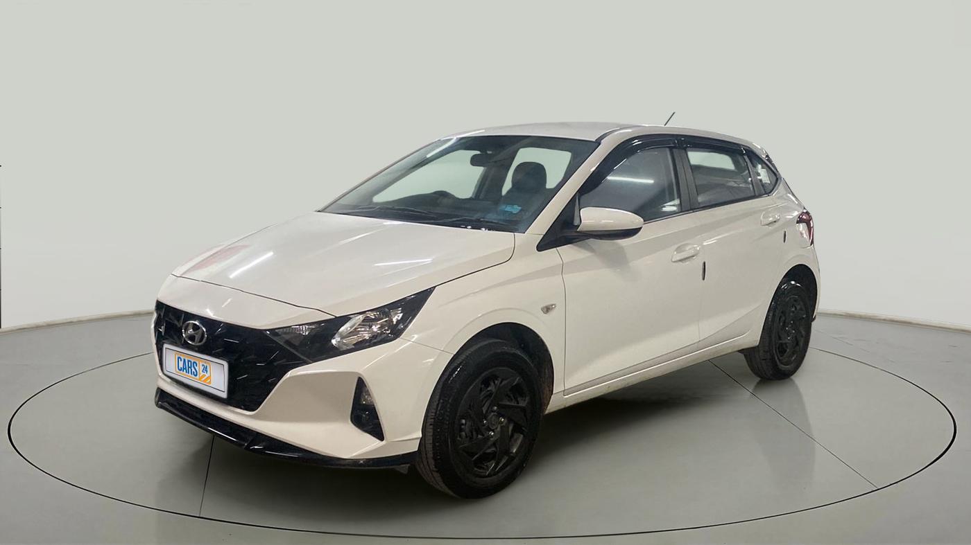 2023 Hyundai NEW I20 MAGNA 1.2 MT, Petrol, Manual, 4,233 km, Left Front Diagonal