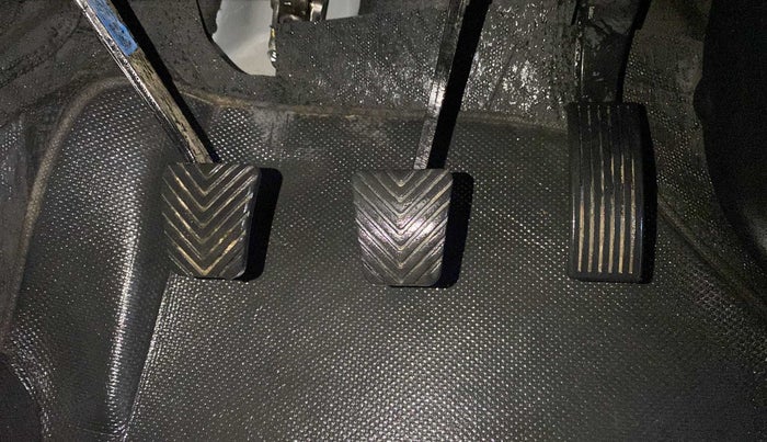 2023 Hyundai NEW I20 MAGNA 1.2 MT, Petrol, Manual, 4,233 km, Pedals