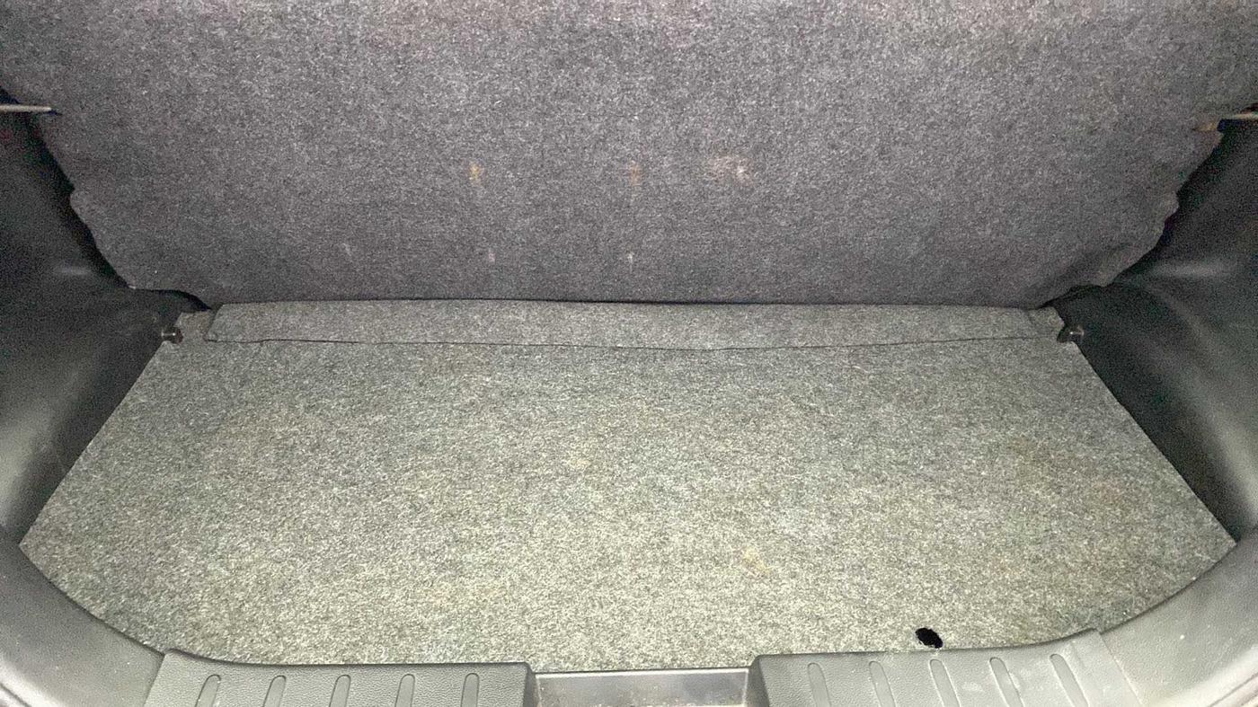 2021 Maruti Alto LXI, Petrol, Manual, 8,199 km, Boot Inside