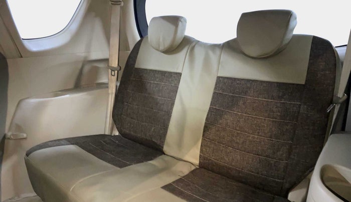 2015 Maruti Ertiga VDI SHVS, Diesel, Manual, 98,783 km, Third Seat Row ( optional )