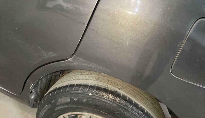 2015 Maruti Ertiga VDI SHVS, Diesel, Manual, 98,783 km, Left quarter panel - Minor scratches