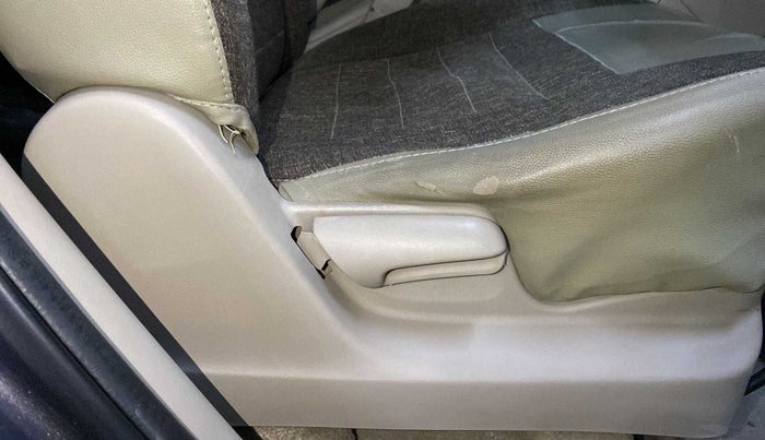 2015 Maruti Ertiga VDI SHVS, Diesel, Manual, 98,783 km, Driver Side Adjustment Panel