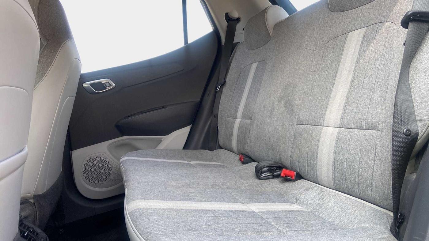 2019 Hyundai GRAND I10 NIOS SPORTZ AMT 1.2 KAPPA VTVT, Petrol, Automatic, 22,220 km, Right Side Rear Door Cabin