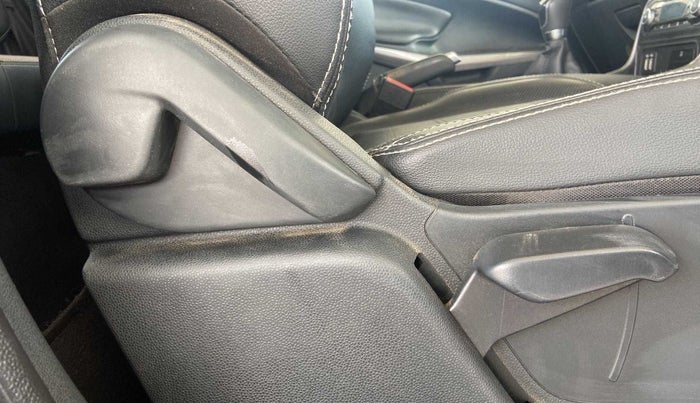 2019 Ford Ecosport TITANIUM + 1.5L DIESEL, Diesel, Manual, 1,10,692 km, Driver Side Adjustment Panel