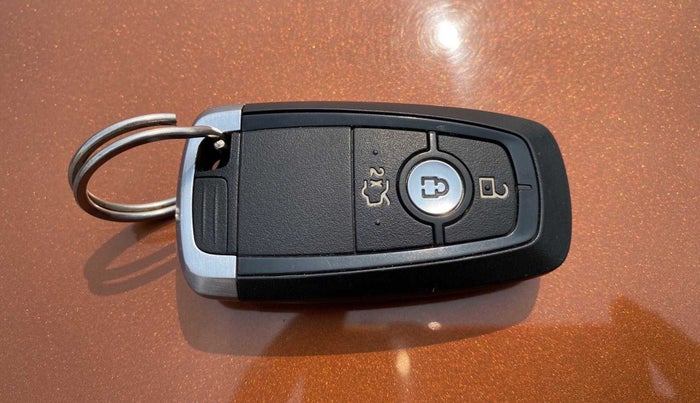 2018 Ford FREESTYLE TITANIUM 1.2 PETROL, Petrol, Manual, 25,201 km, Key Close Up