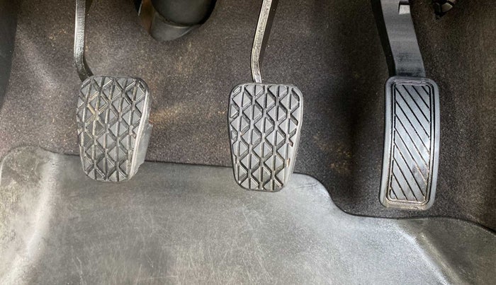 2018 Ford FREESTYLE TITANIUM 1.2 PETROL, Petrol, Manual, 25,201 km, Pedals