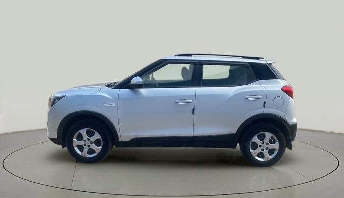 2019 Mahindra XUV300 W6 1.5 DIESEL, Diesel, Manual, 56,954 km, Left Side