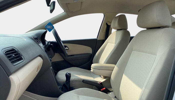 2015 Volkswagen Vento COMFORTLINE 1.6, Petrol, Manual, 23,808 km, Right Side Front Door Cabin