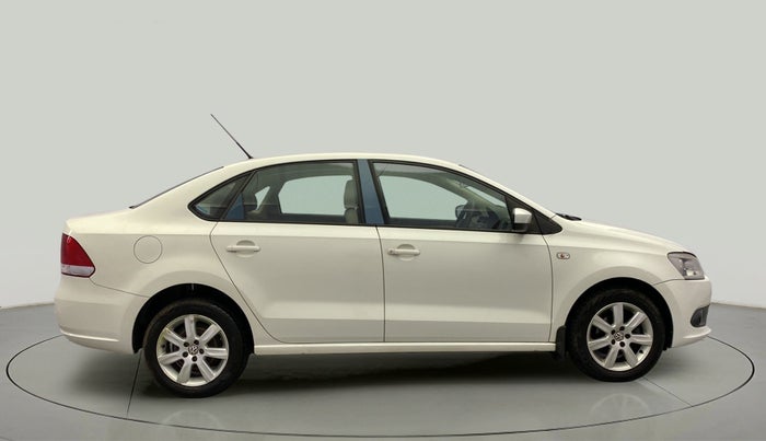 2012 Volkswagen Vento HIGHLINE 1.6 MPI, Petrol, Manual, 54,097 km, Right Side View