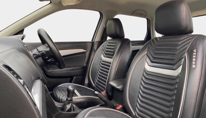 2020 Maruti Vitara Brezza ZXI PLUS, Petrol, Manual, 22,713 km, Right Side Front Door Cabin
