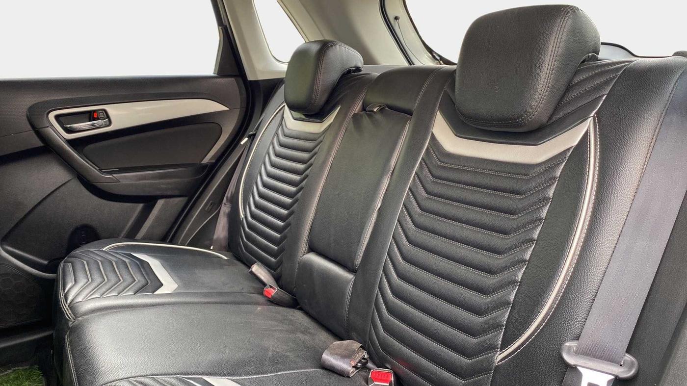 2020 Maruti Vitara Brezza ZXI PLUS, Petrol, Manual, 22,713 km, Right Side Rear Door Cabin