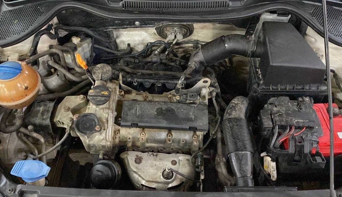 2013 Volkswagen Polo COMFORTLINE 1.2L PETROL, Petrol, Manual, 53,379 km, Open Bonet