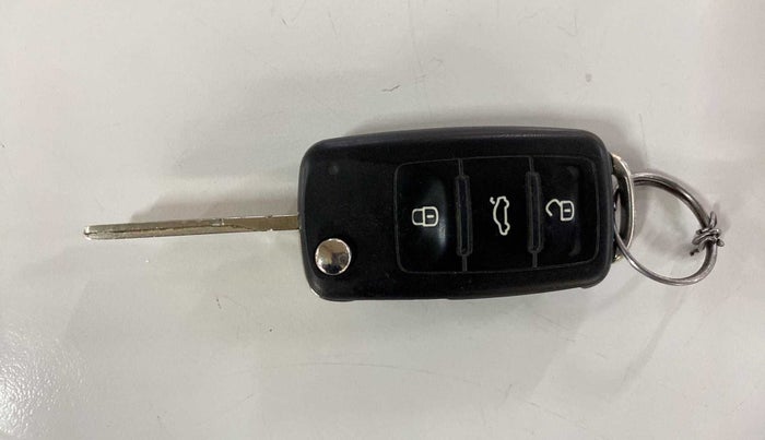 2013 Volkswagen Polo COMFORTLINE 1.2L PETROL, Petrol, Manual, 53,379 km, Key Close Up