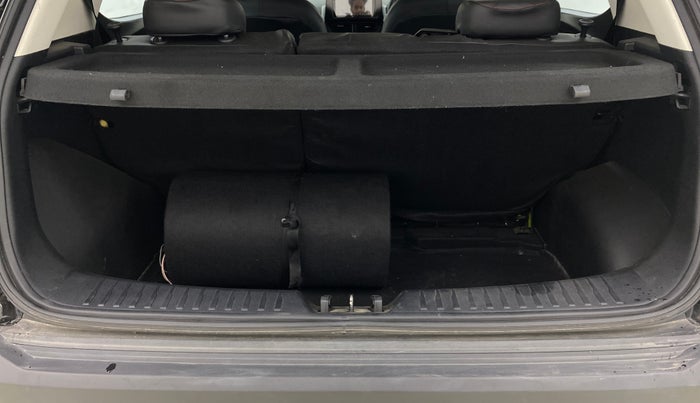 2025 Mahindra XUV 3XO MX2 Pro 1.2 L TCMPFi, Petrol, Manual, 8,725 km, Boot Inside