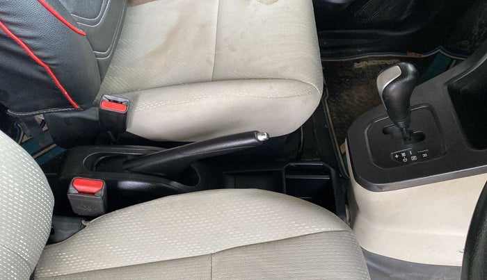 2019 Maruti New Wagon-R VXI 1.2 AMT, Petrol, Automatic, 27,065 km, Gear Lever