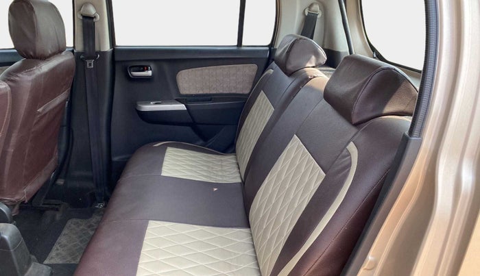 2015 Maruti Wagon R 1.0 VXI, Petrol, Manual, 26,964 km, Right Side Rear Door Cabin