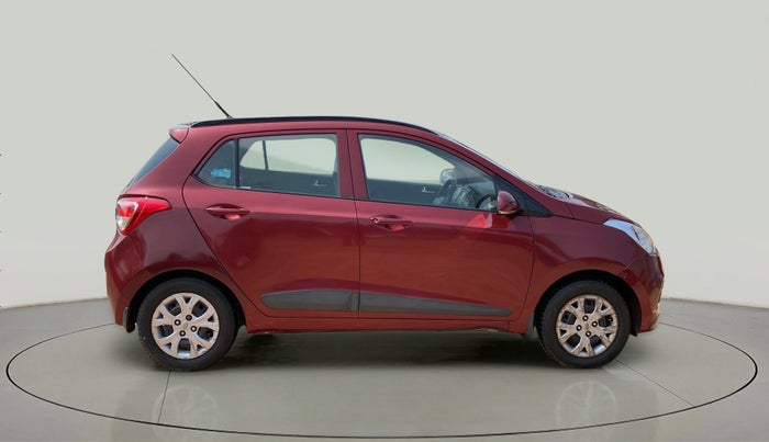 2015 Hyundai Grand i10 SPORTZ 1.2 KAPPA VTVT, Petrol, Manual, 74,627 km, Right Side View