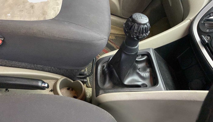 2017 Maruti Celerio VXI, Petrol, Manual, 81,457 km, Gear Lever