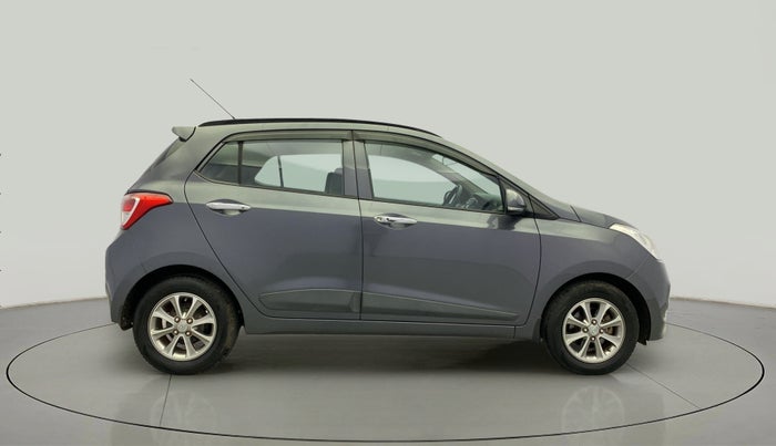 2016 Hyundai Grand i10 ASTA (O) AT 1.2 KAPPA VTVT, Petrol, Automatic, 52,430 km, Right Side View