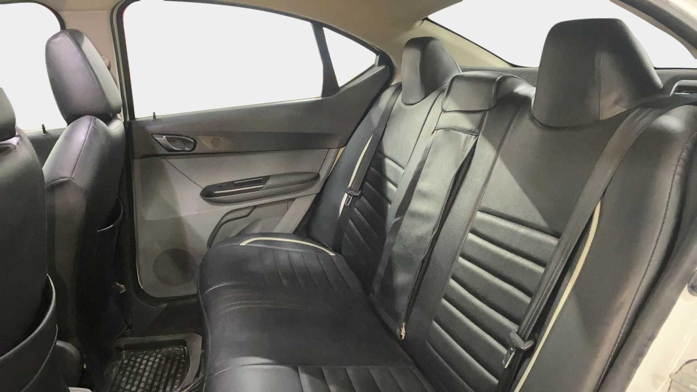 2018 Tata TIGOR XT DIESEL, Diesel, Manual, 76,700 km, Right Side Rear Door Cabin