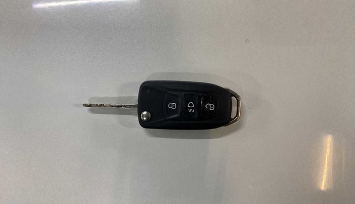 2018 Tata TIGOR XT DIESEL, Diesel, Manual, 76,700 km, Key Close Up