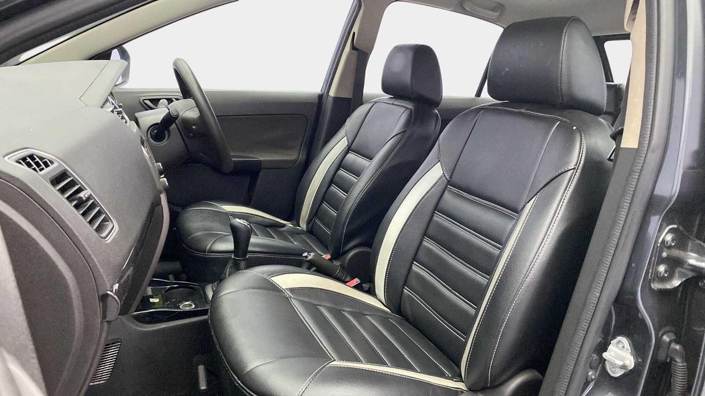 2016 Tata Bolt XM REVOTRON, Petrol, Manual, 87,683 km, Right Side Front Door Cabin