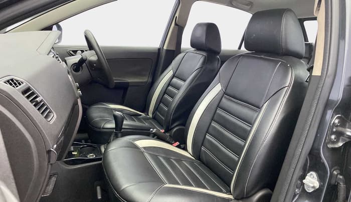 2016 Tata Bolt XM REVOTRON, Petrol, Manual, 87,683 km, Right Side Front Door Cabin