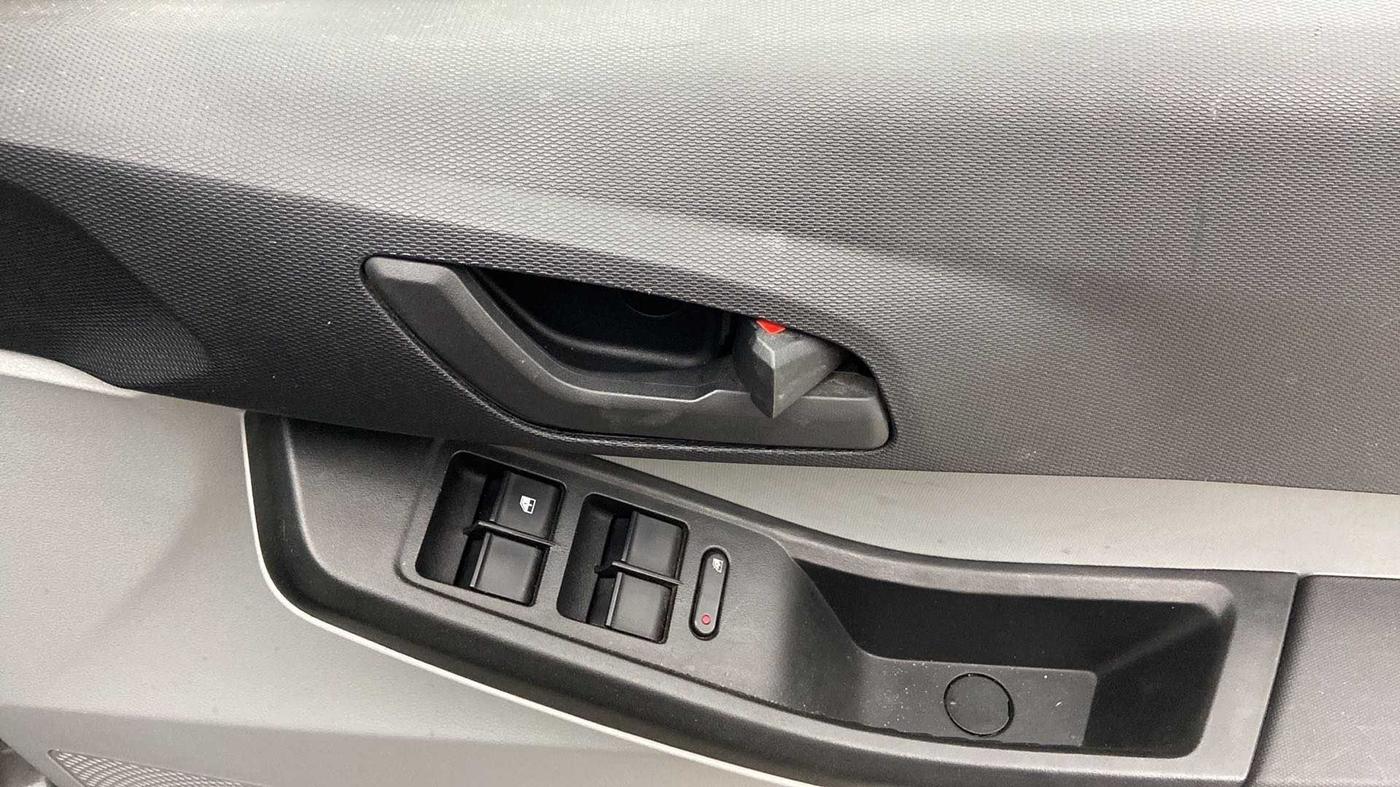 2021 Tata Tiago XT PETROL, Petrol, Manual, 7,483 km, Driver Side Door Panels Control