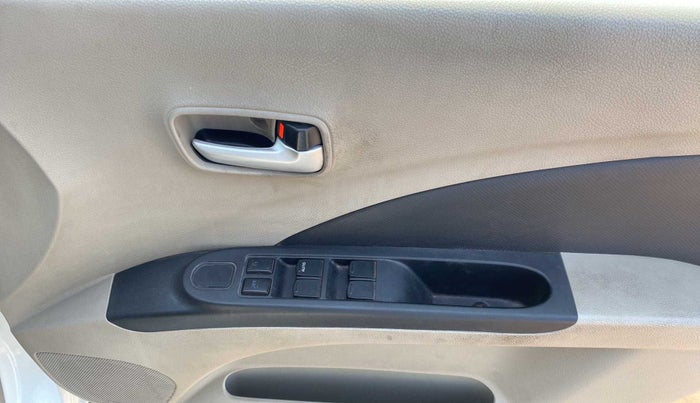 2017 Maruti Celerio VXI, Petrol, Manual, 66,208 km, Driver Side Door Panels Control
